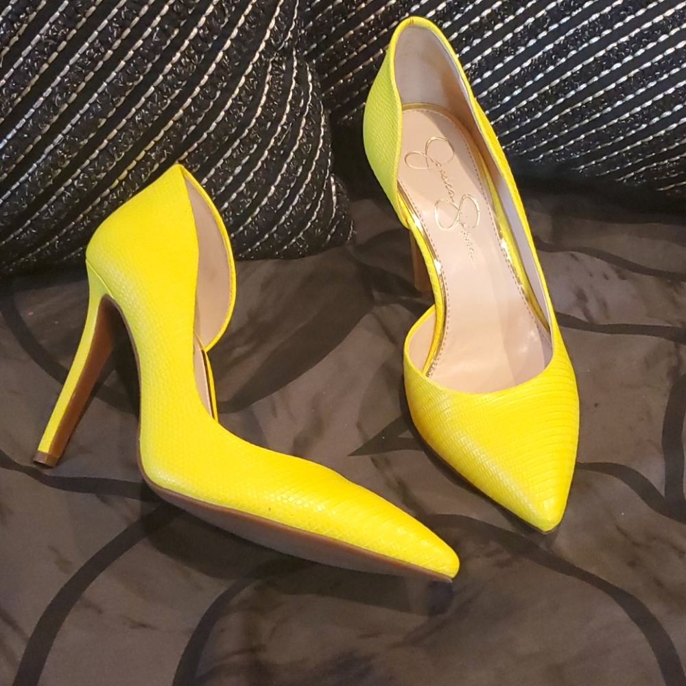 Jessica Simpson Claudette
